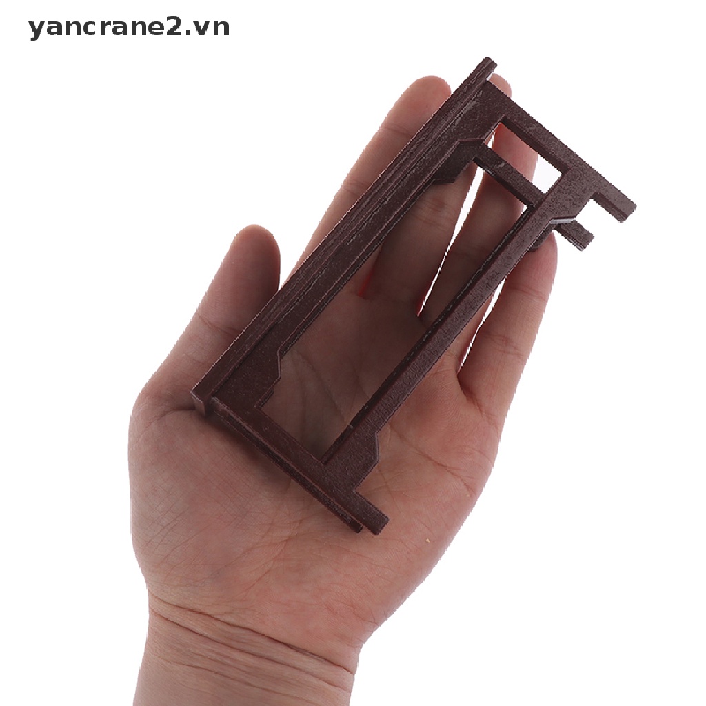 Mô Hình Bàn Cà Phê Bằng Gỗ Tỷ Lệ 1 / 12 Dùng Trang Trí Nhà Búp Bê