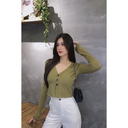 ÁO CROPTOP NÚT KHÂU TAY DÀI