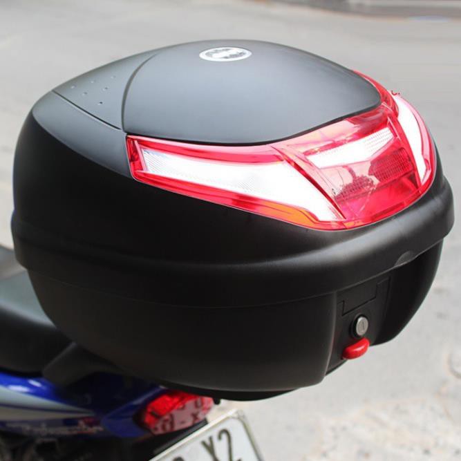 Thùng sau GIVI E30RN dung tích 30L bảo hành 2 năm