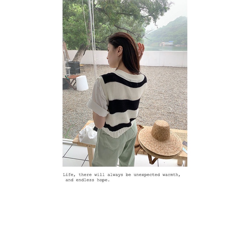 Áo gile len nữ cổ v hàn quốc kiểu dáng cropotp ulzzang họa tiết kẻ ngang  - 025