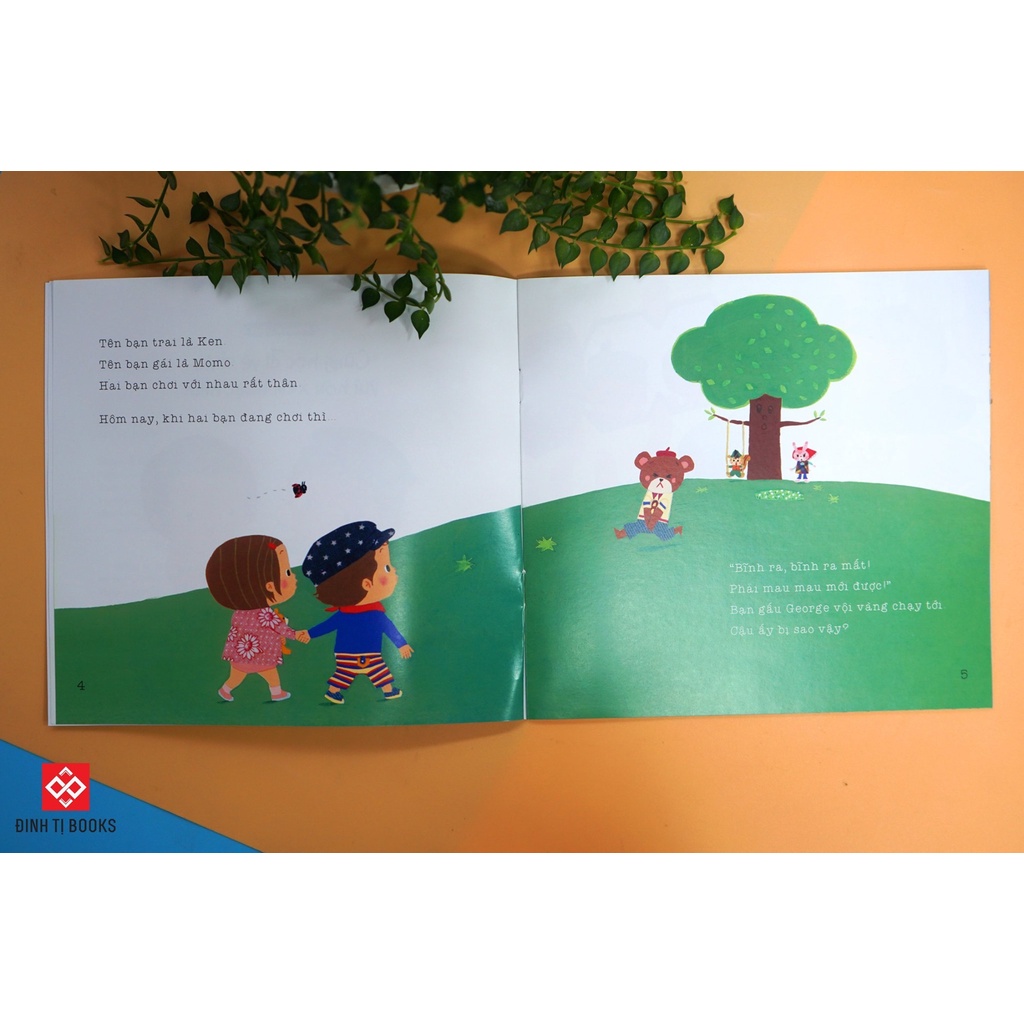 SÁCH - Momo và Ken- Cùng học đi vệ sinh, vui hơn xem hoạt hình