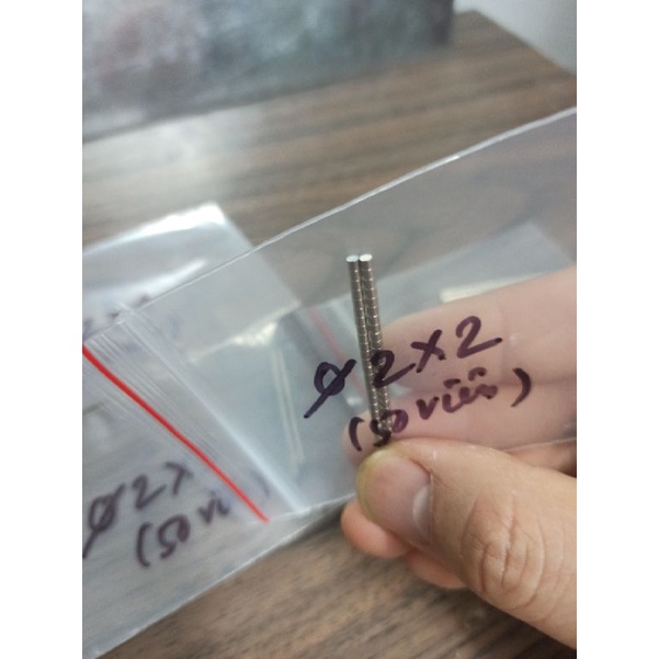 Combo 50 hạt nam châm phi 2mm siêu nhỏ hút mạnh