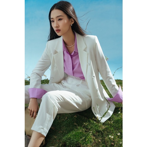 Áo blazer công sở nữ ÀTOUS HERA thiết kế vest cúc hai hàng trẻ trung,hiện đại