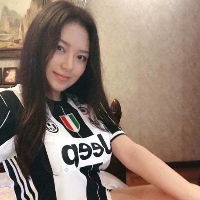 Đồng phục bóng đá chất lượng c