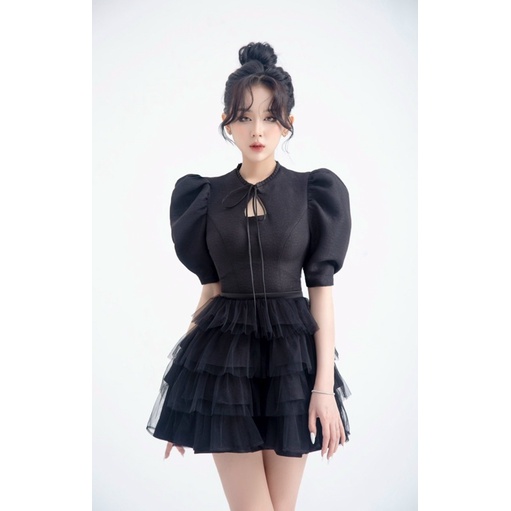 Đầm dáng xòe thiết kế tay phồng phối nơ 3 tầng chất liệu gấm hoa cao cấp 𝐇𝐚𝐧𝐢𝐞 𝐃𝐫𝐞𝐬𝐬