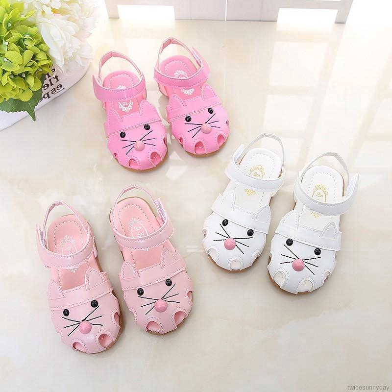 Sandal hình chú chuột đáng yêu cho bé