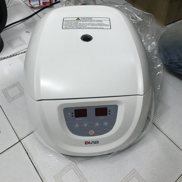 Máy li tâm Dlab 12 ống tách huyết tương, huyết thanh làm PRP cho spa