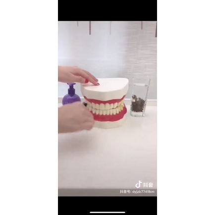 KEM ĐÁNH LÀM TRẮNG RĂNG BAKINH SODA VỊ HOA QUẢ SIÊU HÓT