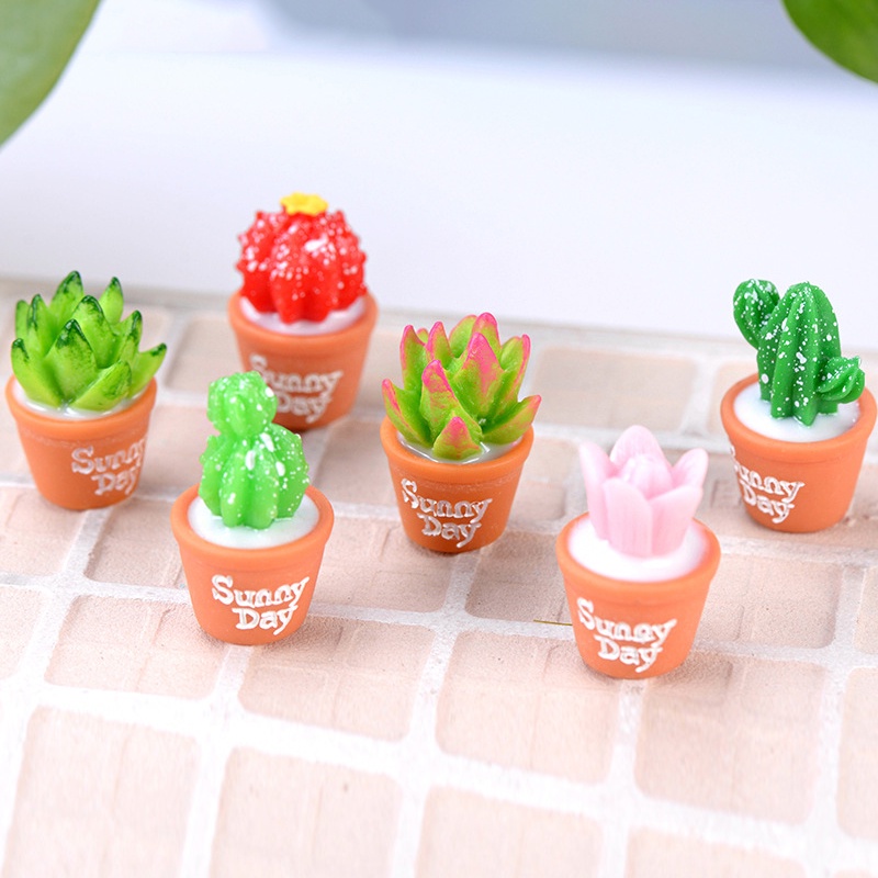 Mô hình cây xương rồng mini bằng nhựa resin dùng trang trí tiểu cảnh
