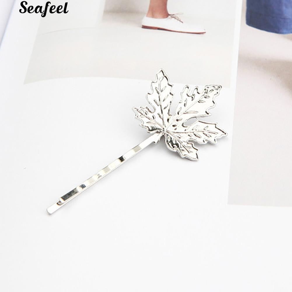 Set 2 kẹp tóc hình lá phong