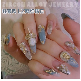 Charm nơ đá đính móng