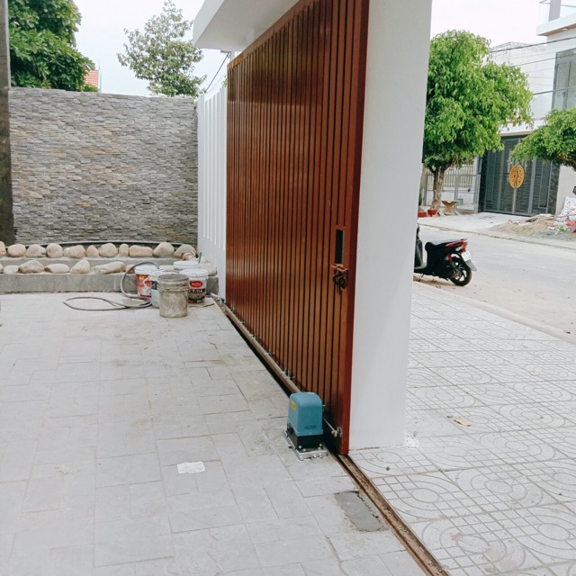Mô tơ cổng lùa Baisheng 800 kg chính hãng