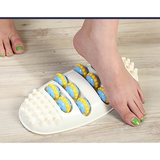 Bàn lăn massage chân bằng nhựa 4 hàng - Dụng cụ massage bàn chân