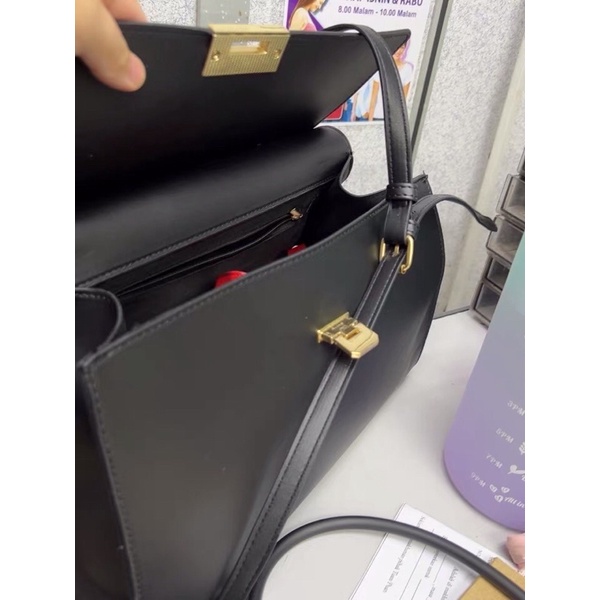 Túi xách tay đeo chéo đeo vai da cỡ lớn đi học đi làm khoá vàng sang trọng 2022