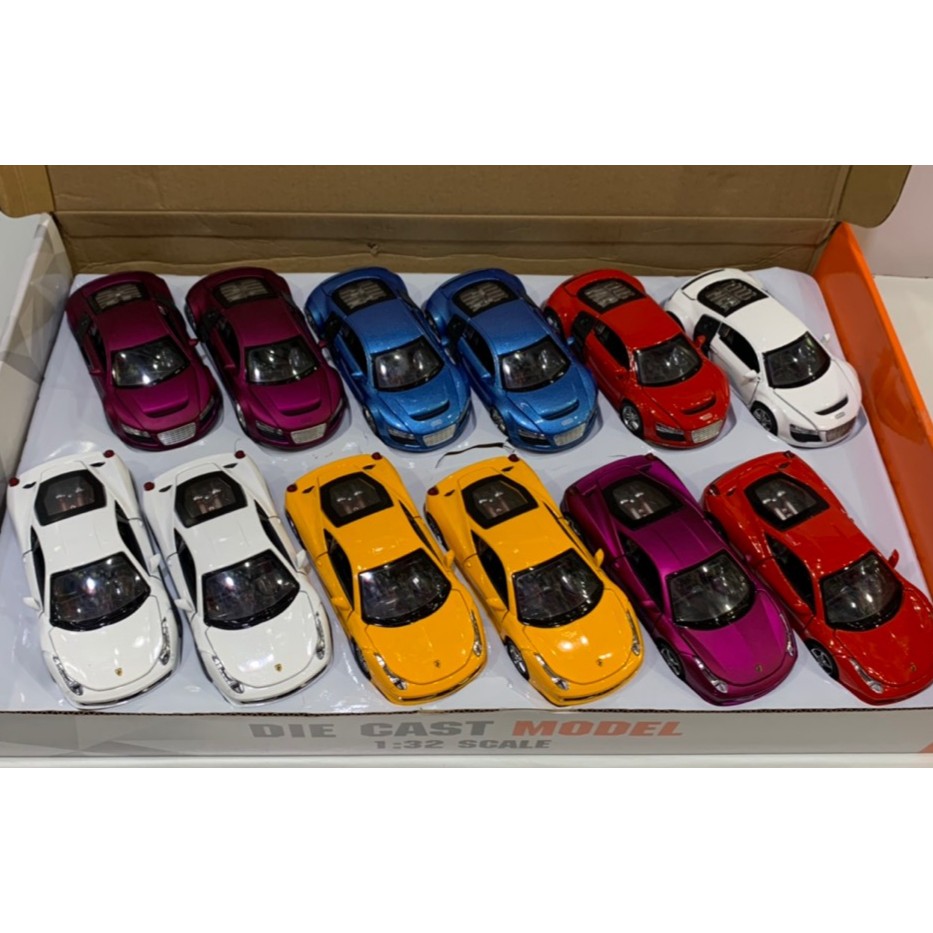 Mô hình xe ô tô sắt tỉ lệ 1:32 mở được cửa