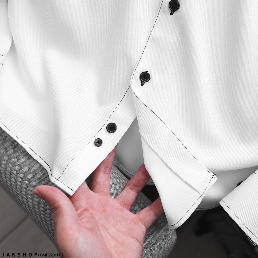 Áo Sơ Mi Tay Dài Với Thiết Kế Đường Chỉ Khác Màu Nổi Bật