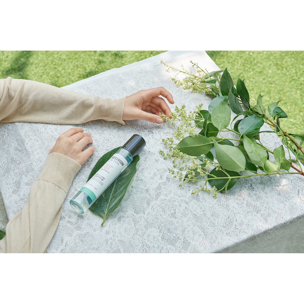 [70/150ml] Xịt thơm W Dressroom Dress & Living Clear Perfume | BigBuy360 - bigbuy360.vn