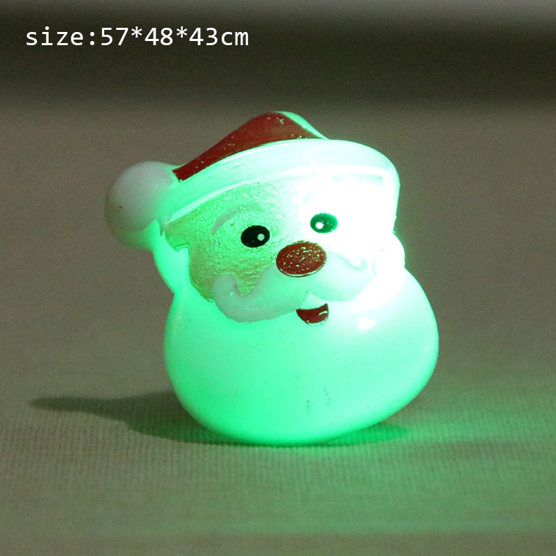 1 Gói Nhẫn Giáng Sinh Hình Bông Tuyết Có Đèn LED
