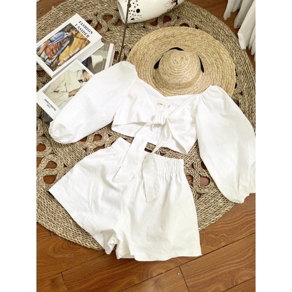 Set Áo Croptop tay lửng cột dây và quần short Linen