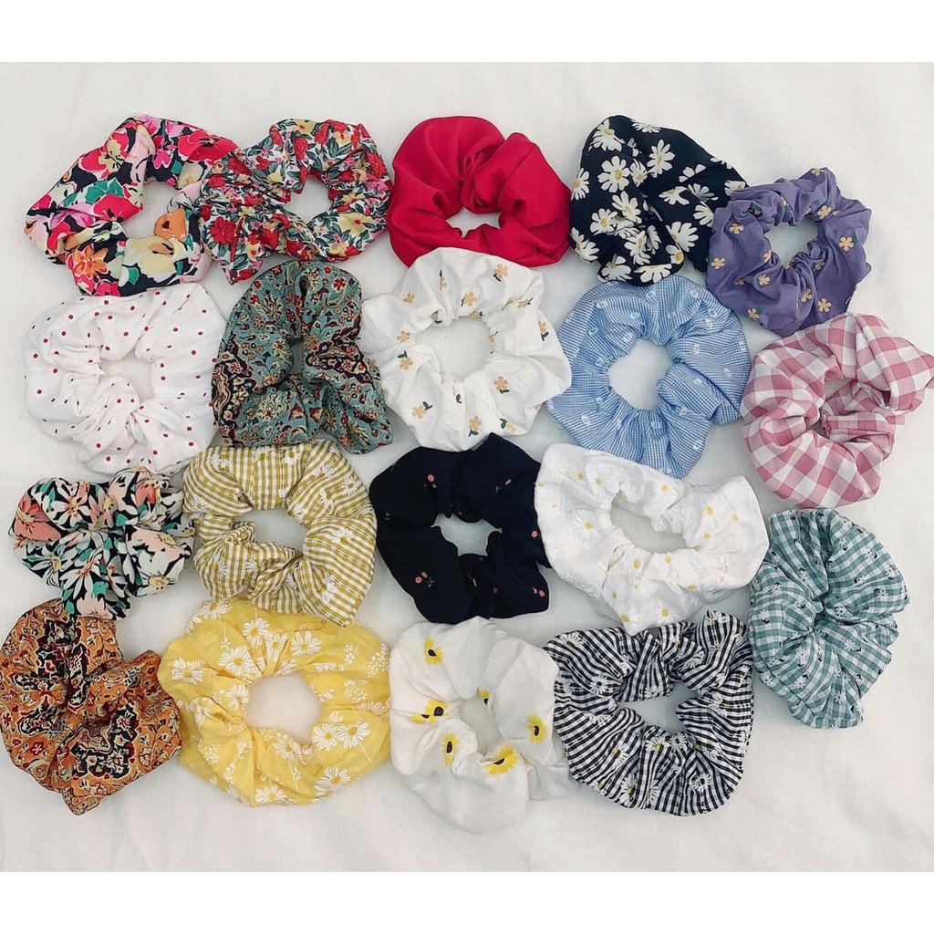 BUỘC TÓC SCRUNCHIES