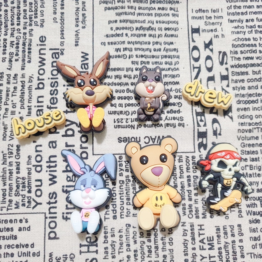 [ Mẫu mới] Nút cài dép sticker jibbitz 2D, 3D loại nhựa To dày hoạt hình D&amp;H