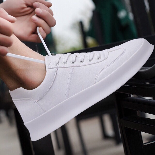 Giày nam FULL TRẮNG chất cực mềm mịn nhé | BigBuy360 - bigbuy360.vn