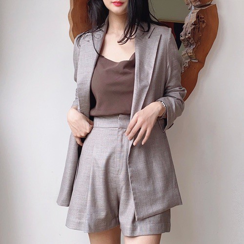 Áo khoác blazer nữ chất liệu linen bố dáng suông mát mẻ thanh lịch | BigBuy360 - bigbuy360.vn