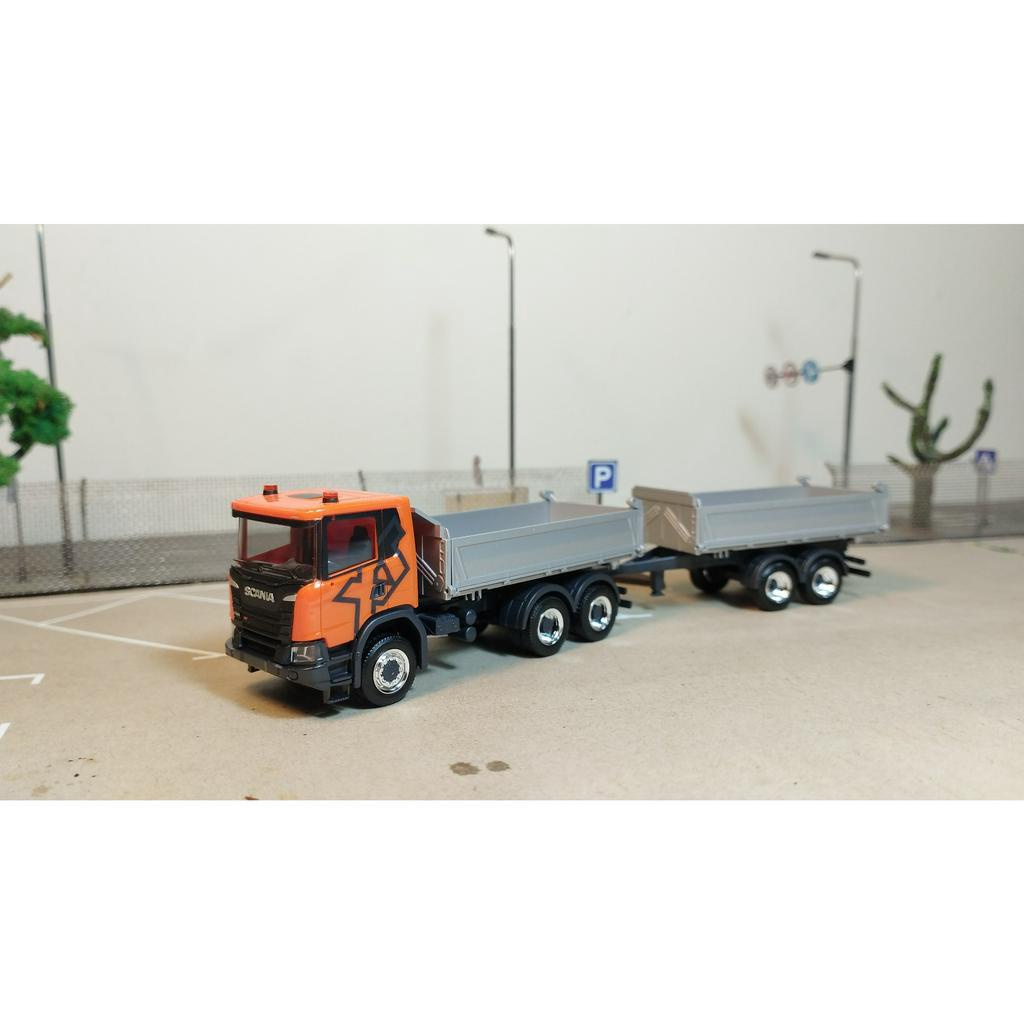 Mô hình 1:87 Herpa Scania G500 XT 6x6 Meiller Tipper