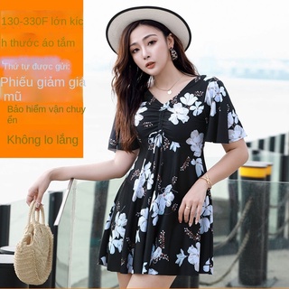 LKích thước cực lớn áo tắm nữ béo mm200 catties dính liền bụng bảo thủ 300 cộng với mẹ suối nước nóng