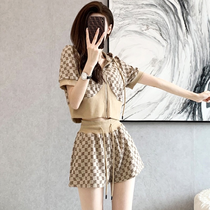 Bộ Đồ Thể Thao Áo Hoodie Tay Ngắn Phối Quần Ống Rộng Thời Trang Mùa Hè Cho Nữ