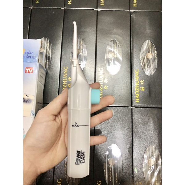 Máy làm sạch răng miệng