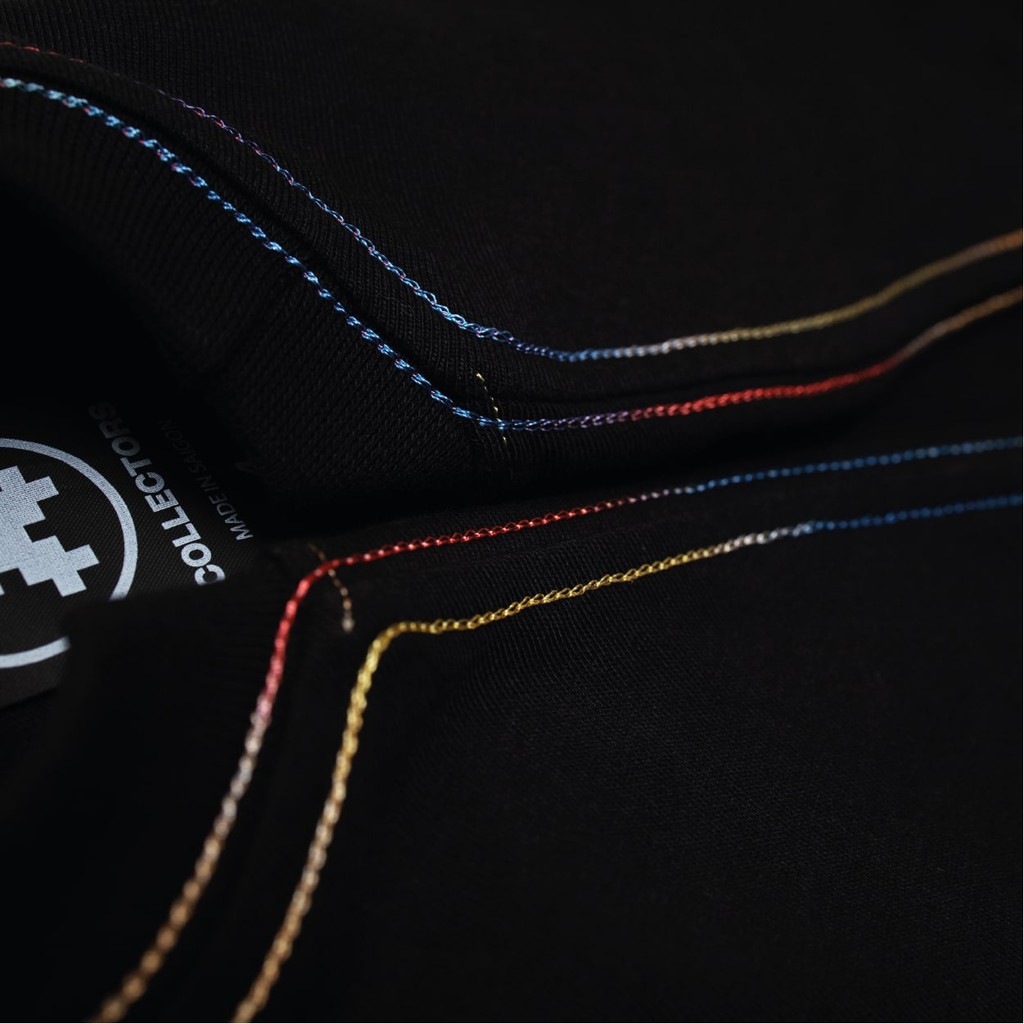 Áo thun Đen Collectors Palette Logo "Free To Love"