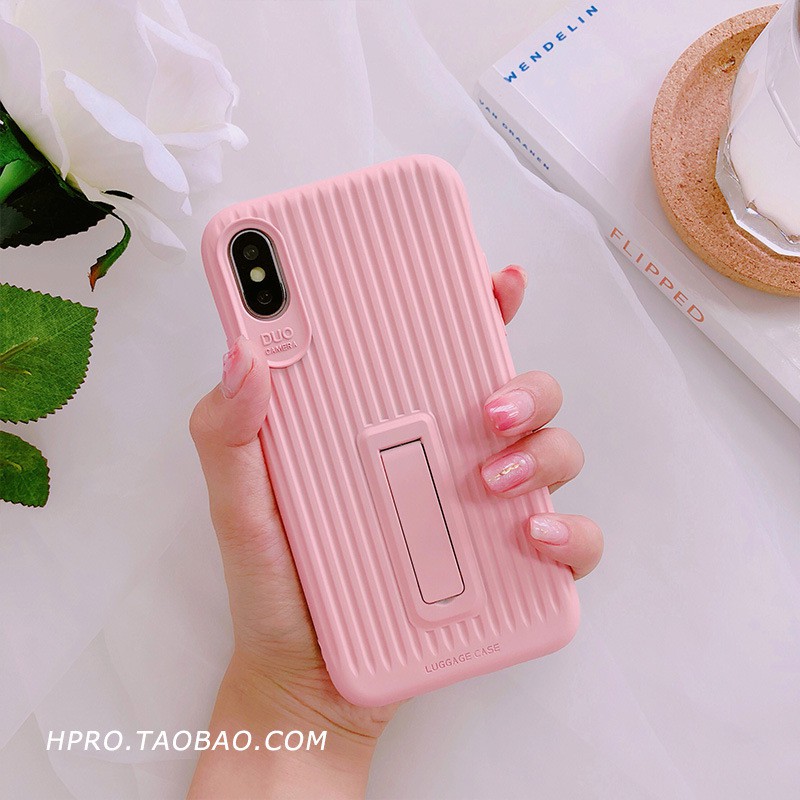 ỐP IPHONE Luggage Case tích hợp chân chống xem phim