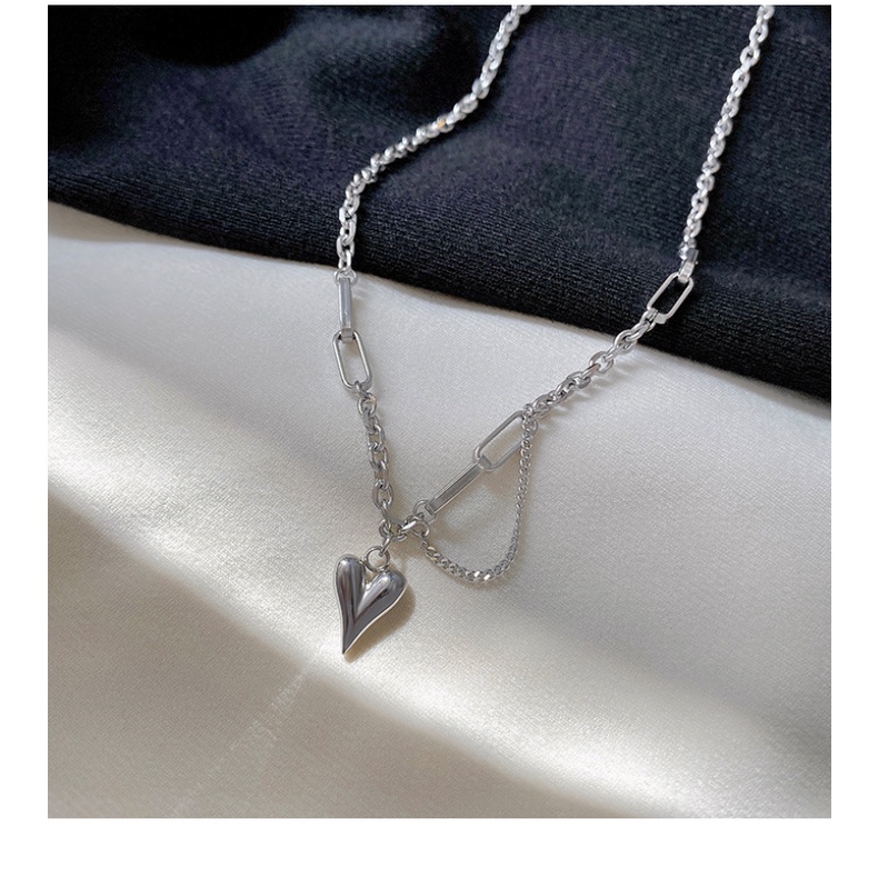 Dây chuyền thiết kế mặt hình trái tim phong cách giản dị sang trọng