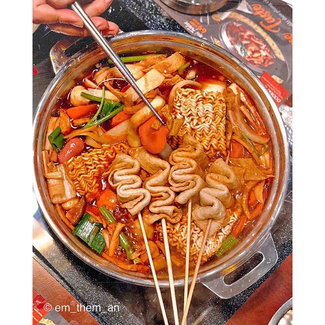 COMBO 500G Bánh Gạo Tokbokki Hàn Quốc + 500G Chả Cá Kèm 80G Sốt