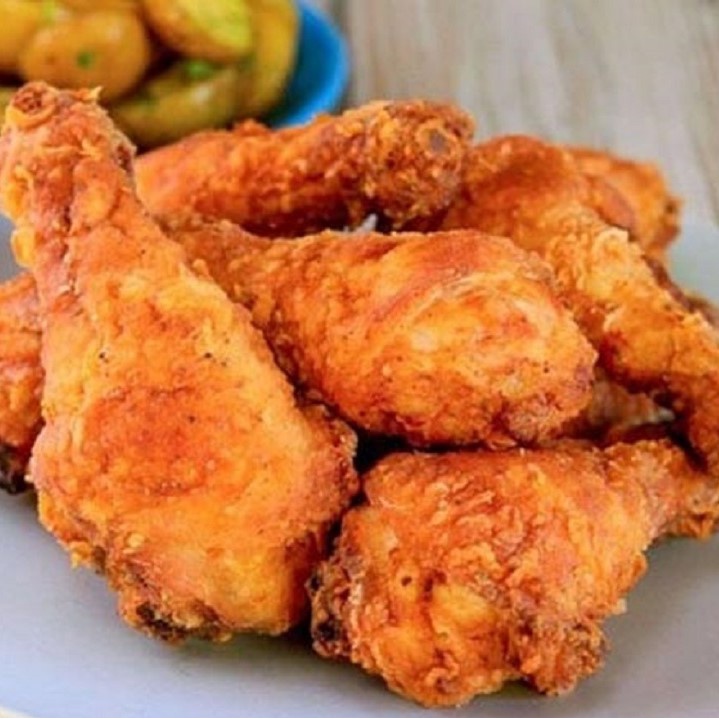 Cánh gà kfc hiệu CP size to ăn vặt chiên rán ngon như ở quán ( 10 cánh - 1.2kg)