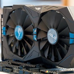 [Mã ELMSHX03 hoàn 6% xu đơn 2TR] Card màn hình VGA Asus RX 570 4GB RoG Strix Cũ Bảo Hành 1 Tháng 1 Đổi 1 | BigBuy360 - bigbuy360.vn