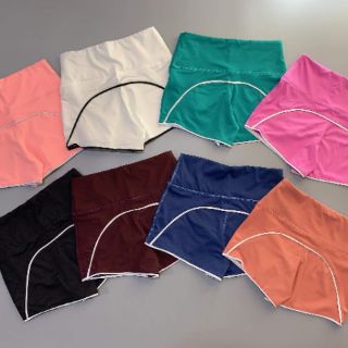 QUẦN ĐÙI VIỀN TÔN MÔNG