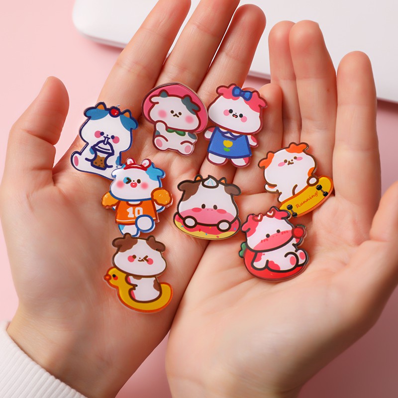 Huy Hiệu, Cài Áo Nhựa Acrylic Brooch Cute Cow Bò Đáng Yêu