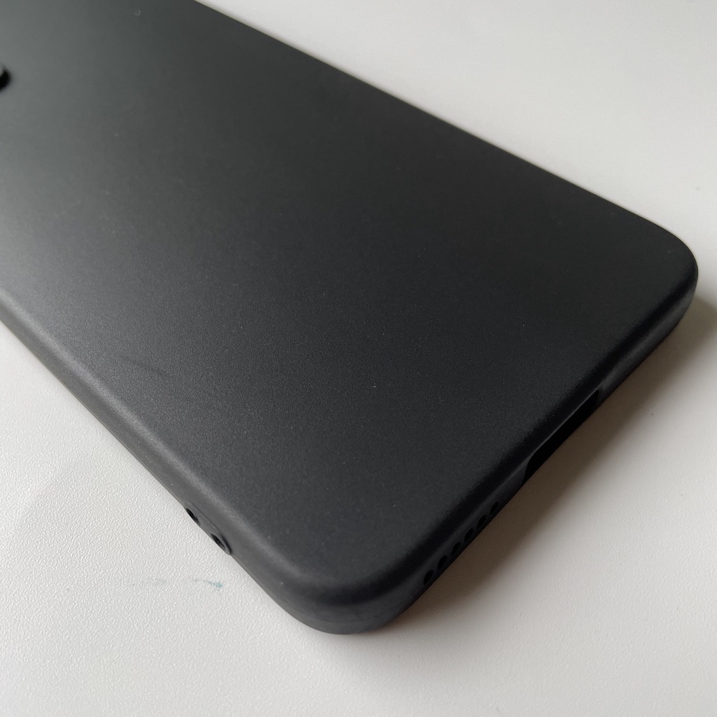 Ốp lưng silicon đen nhám cho Xiaomi Redmi Note 11 Pro 4G/ Note 11 Pro 5G không bám vân tay, khoét riêng từng mắt camera.