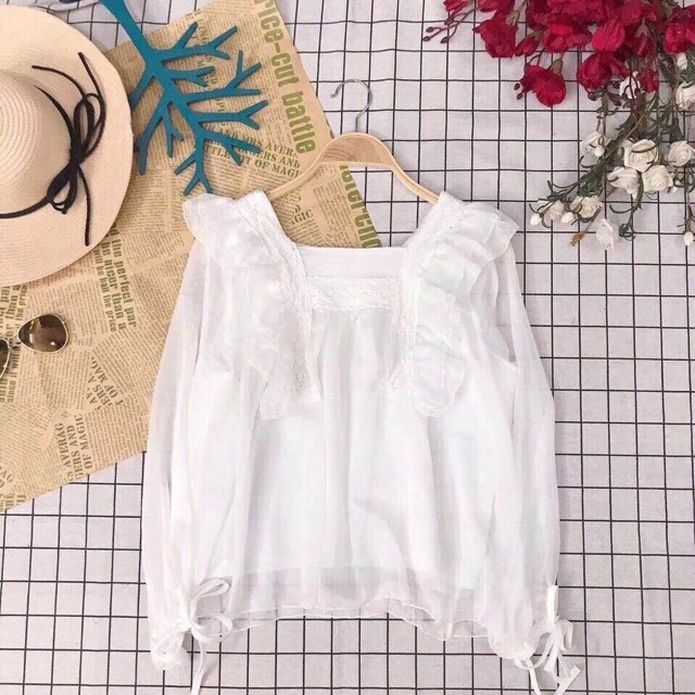 Áo kiểu nữ LOZADO áo bánh bèo dài tay cổ vuông pha ren công chúa nhẹ nhàng A257
