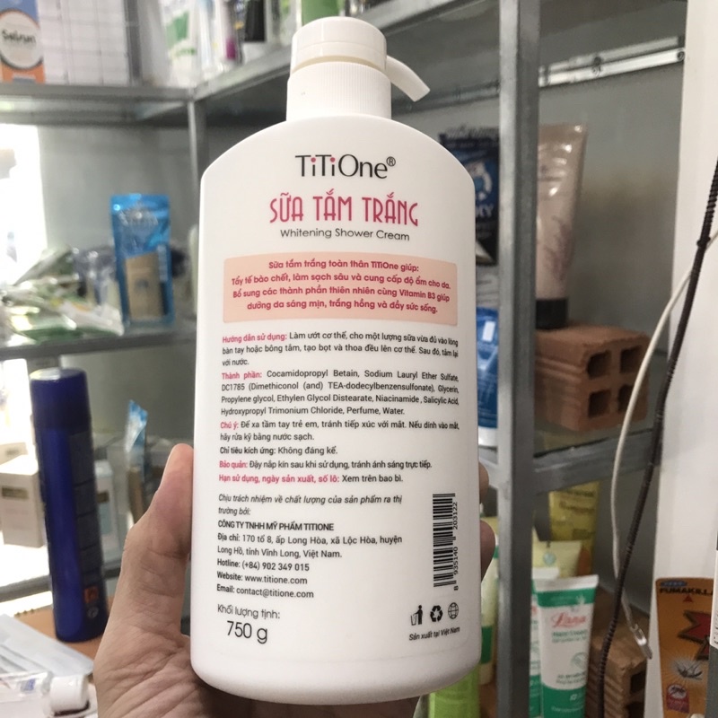 Sữa tắm trắng Titione 750g