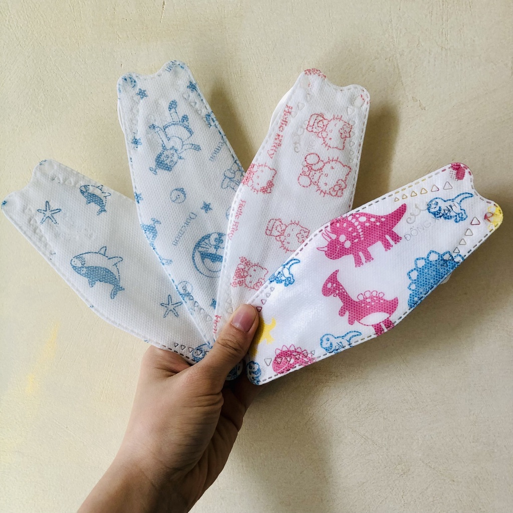 Combo Xịt mũi UNI SHARK 70ml giảm sổ mũi, ngừa viêm xoang & Khẩu trang KF94 em bé Đồng Xanh Premium mẫu Baby Shark