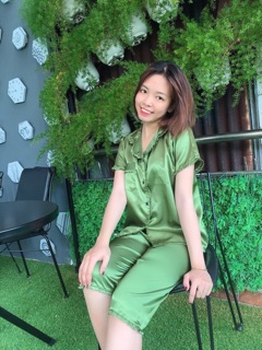 ( Freesize Lụa ) Đồ Bộ Pijama Lụa viền bèo - Tay Ngắn Quần Lửng