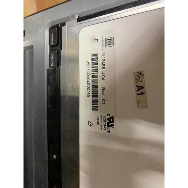 Màn hình laptop cũ 13.4 slim mỏng 40pin còn lên đẹp không bảo hành