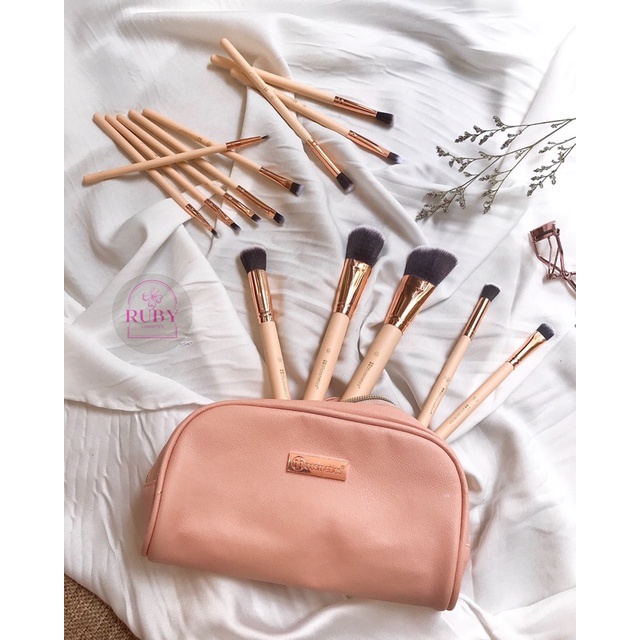 Bộ Cọ 13 Cây Makeup - BH