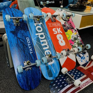Ván Trượt Thể Thao Skateboard Phát Sáng Gỗ Phong 8 Lớp Bánh Led Có Đèn Phát Sáng Họa Tiết Đa Dạng vt163