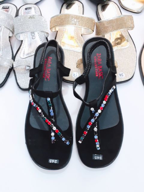 Sandan đá sắc màu