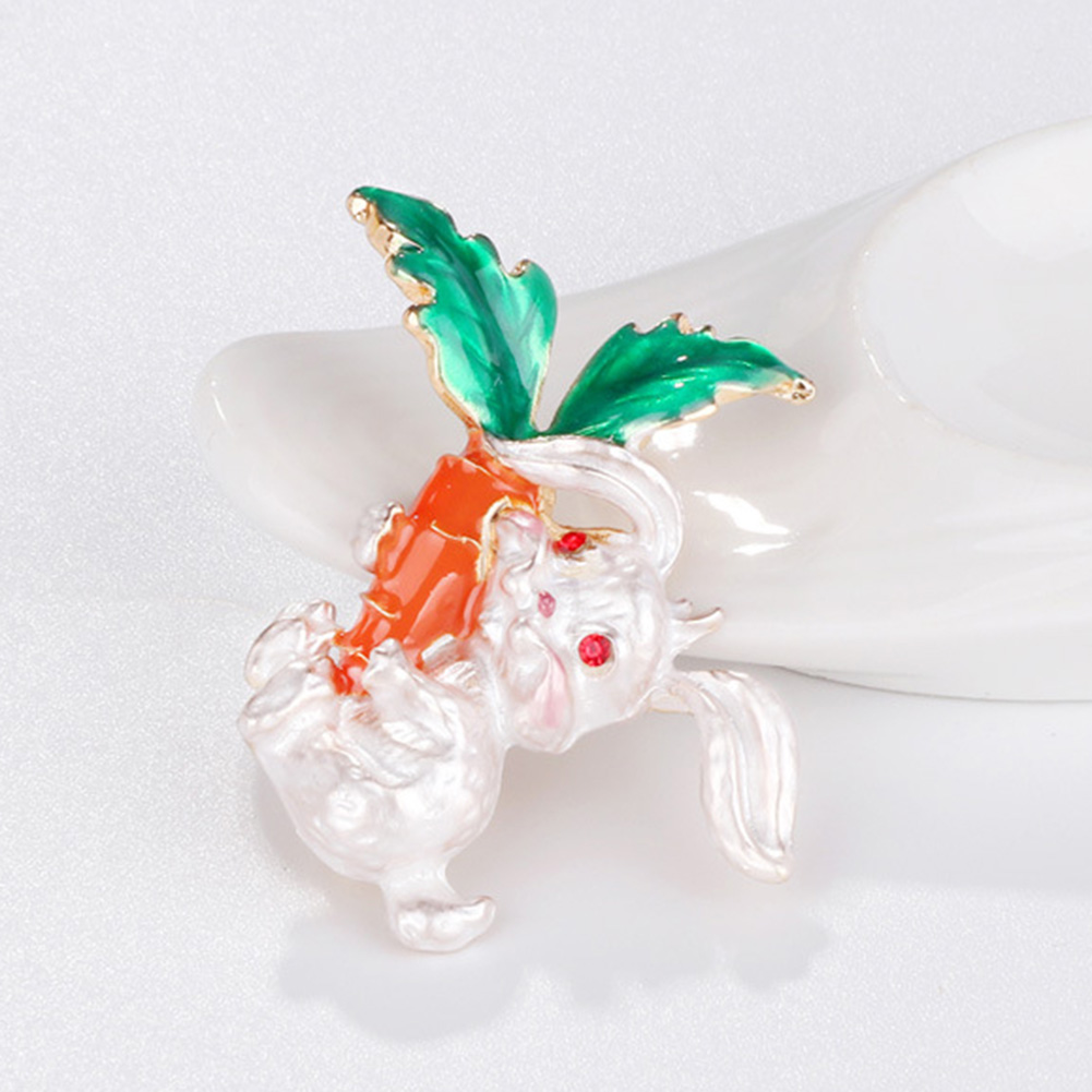 Ghim Cài Áo Hình Thỏ Và Củ Cà Rốt Đáng Yêu
