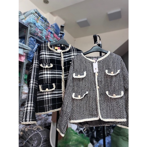 Áo Khoác Dạ Tweed Kẻ Viền Túi Nắp Cúc Ngọc 2 Lớp